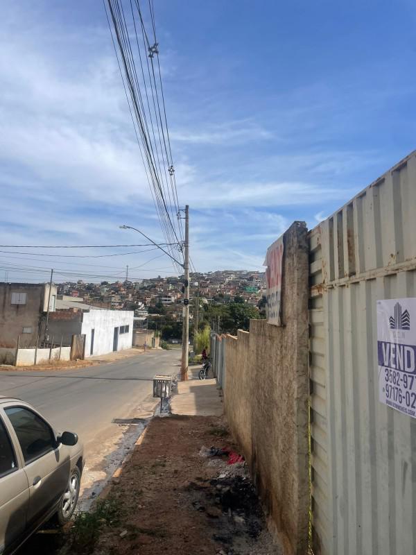 Lote, Novo Barreirinho, 0 Quarto, 0 Vaga