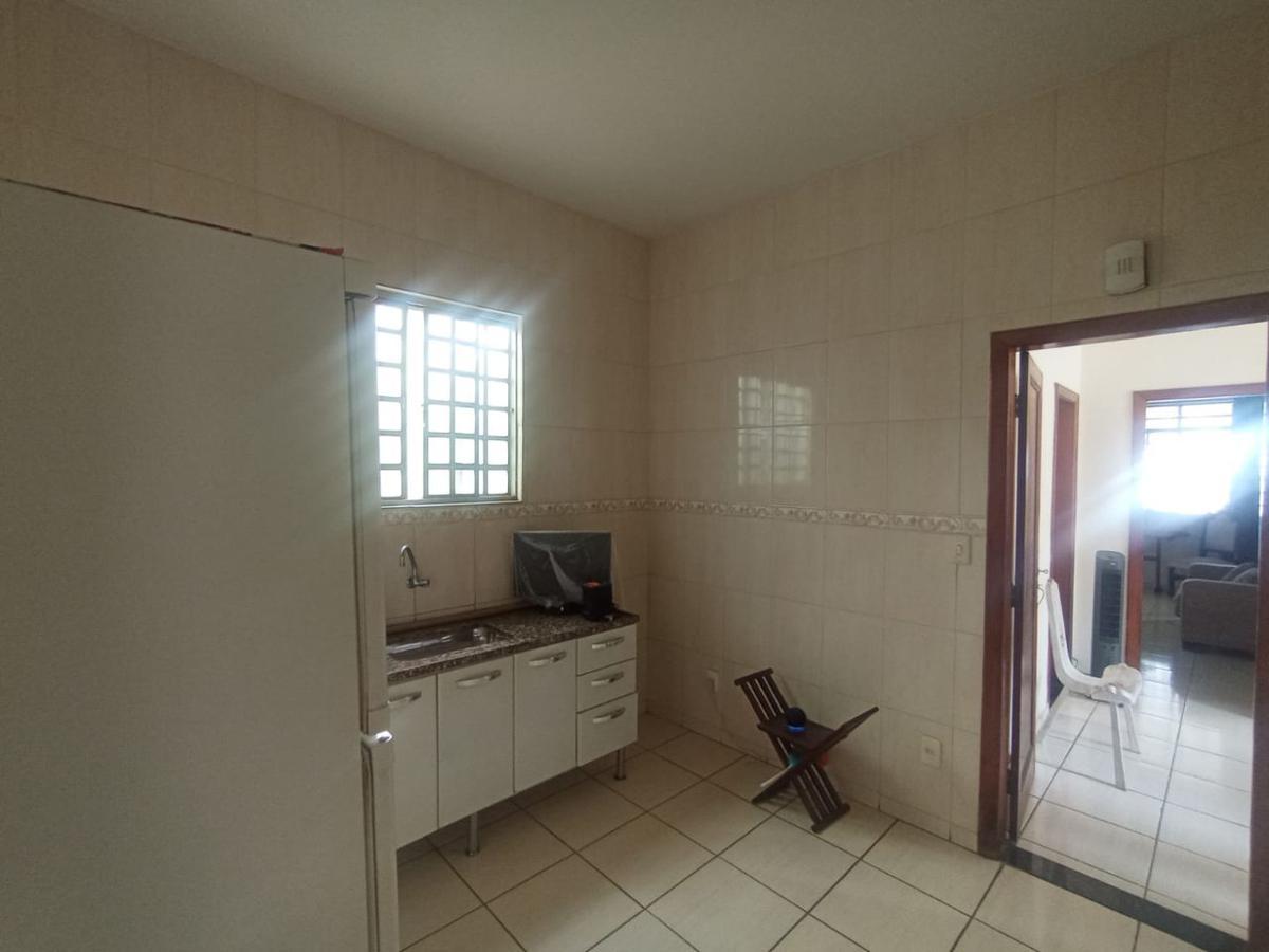 Casa, Concórdia, 3 Quartos, 3 Vagas, 1 Suíte