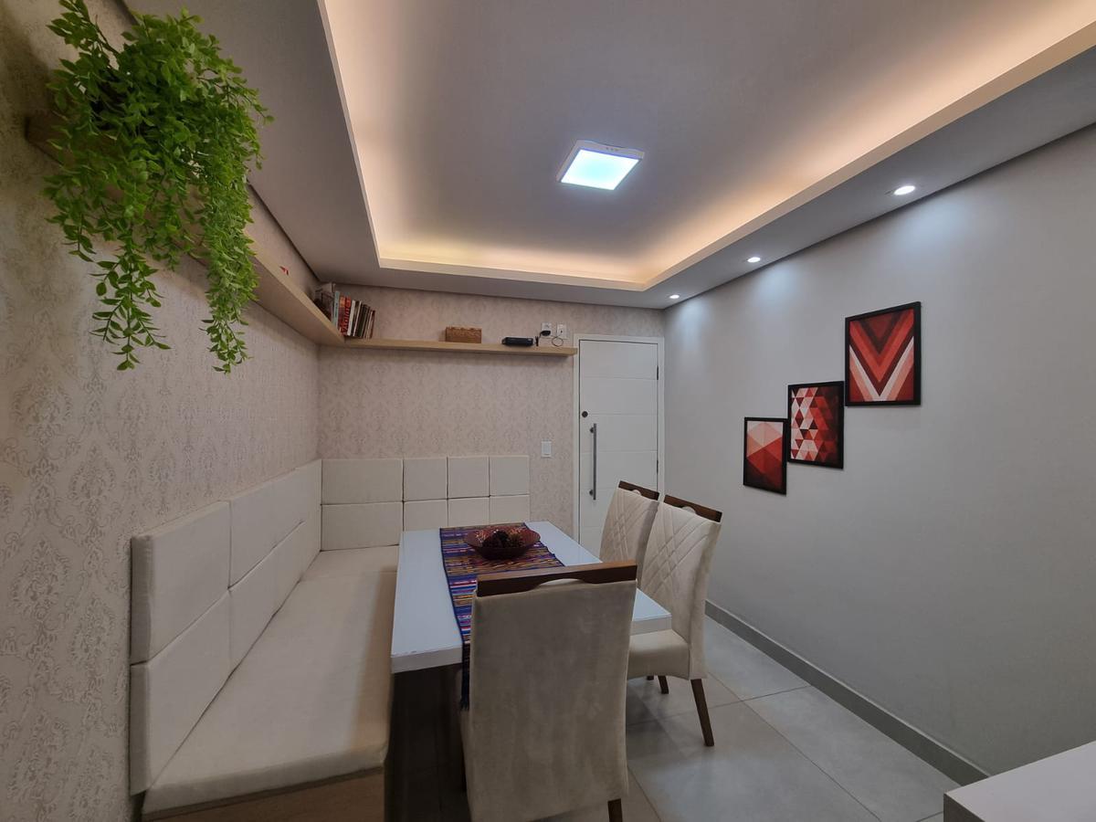 Apartamento, Centro, 2 Quartos, 1 Vaga