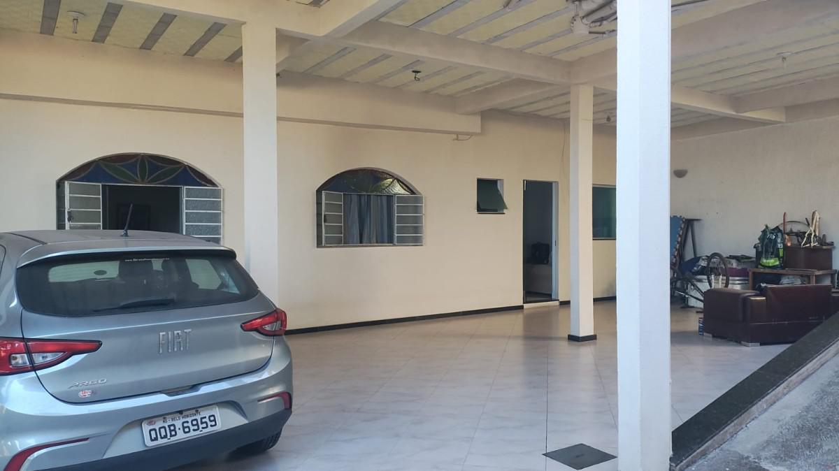 Casa, Lindéia, 5 Quartos, 6 Vagas, 1 Suíte