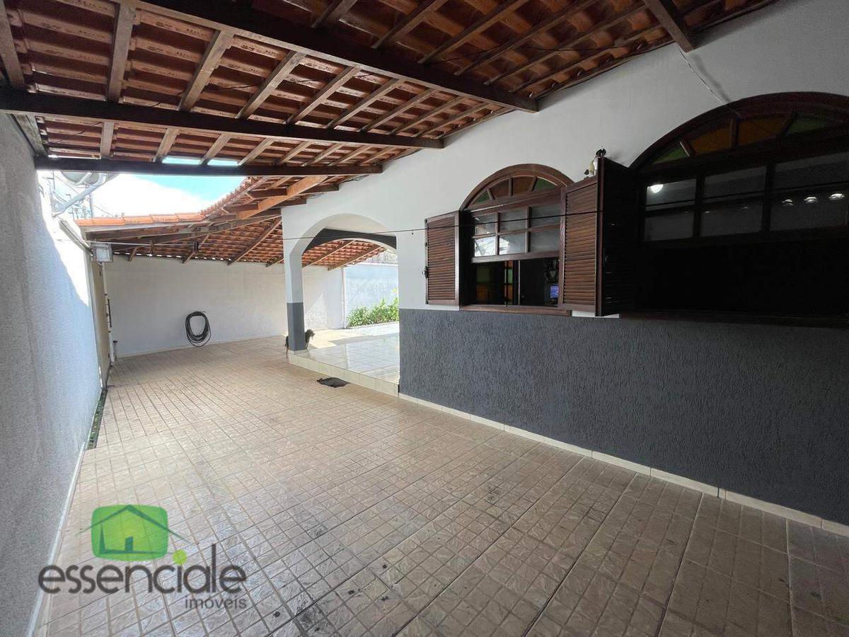 Casa, Jardim Riacho das Pedras, 3 Quartos, 6 Vagas, 2 Suítes