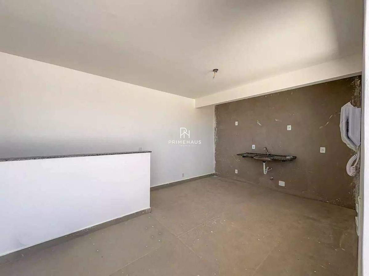 Cobertura, Jardim Industrial, 3 Quartos, 2 Vagas, 1 Suíte