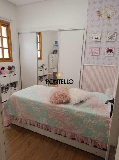 Casa, Jardim América, 3 Quartos, 3 Vagas, 2 Suítes