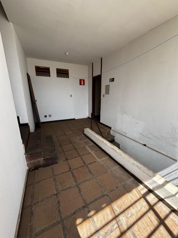 Galpão, Nova Floresta, 0 Quarto, 20 Vagas