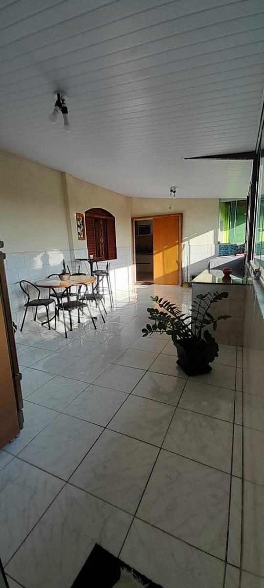 Casa, Jardim Laguna, 2 Quartos, 3 Vagas, 1 Suíte