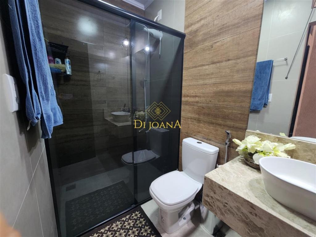 Casa, Guarujá, 4 Quartos, 4 Vagas, 1 Suíte