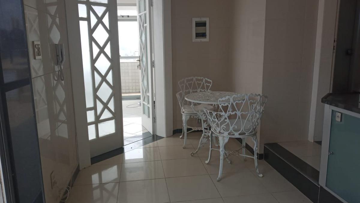 Cobertura, Cidade Nova, 4 Quartos, 2 Vagas, 1 Suíte