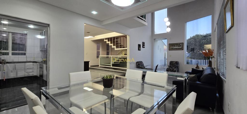 Casa, Nossa Senhora das Graças, 3 Quartos, 4 Vagas, 1 Suíte