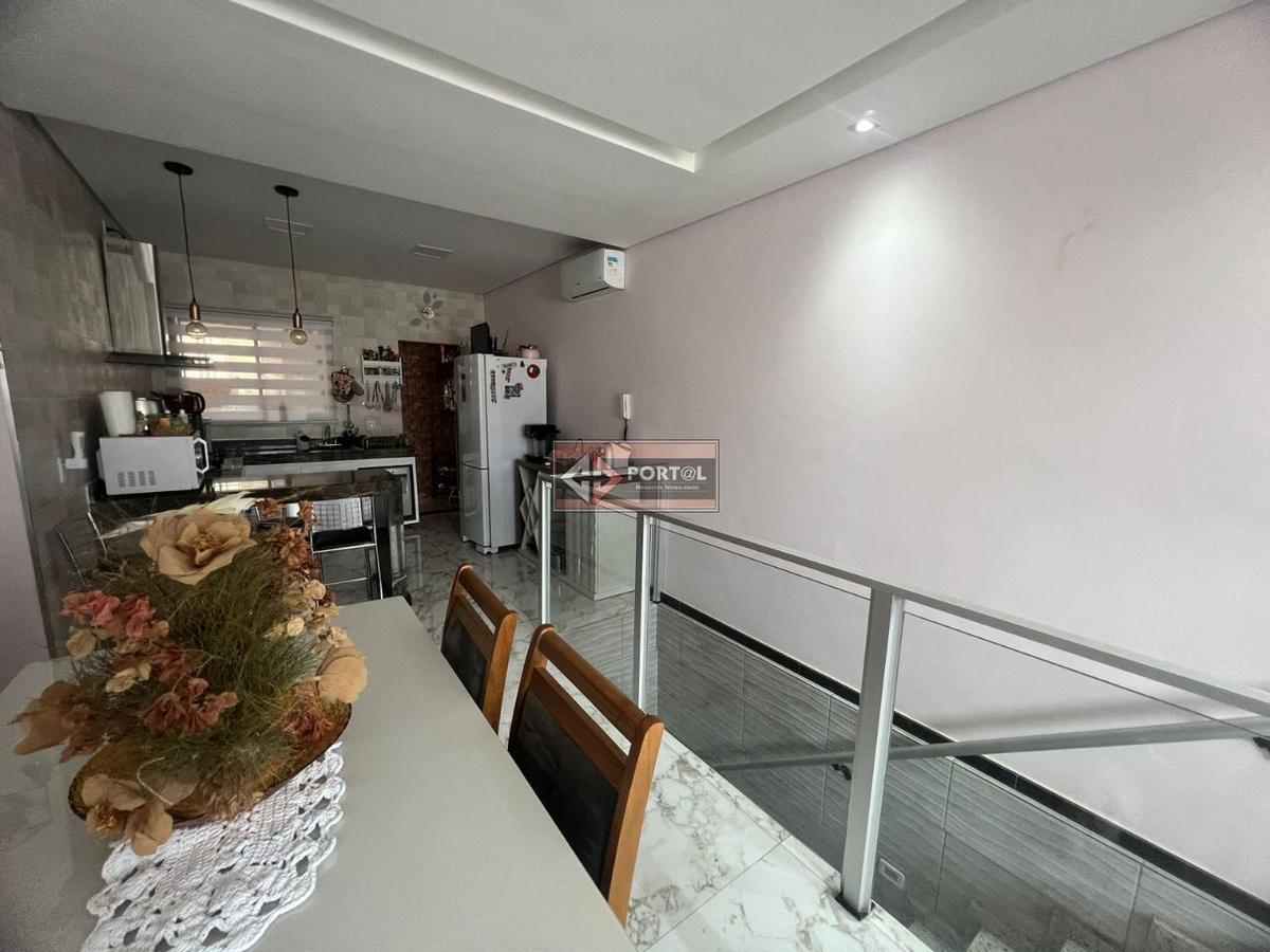 Casa, Boa Vista, 3 Quartos, 2 Vagas, 1 Suíte