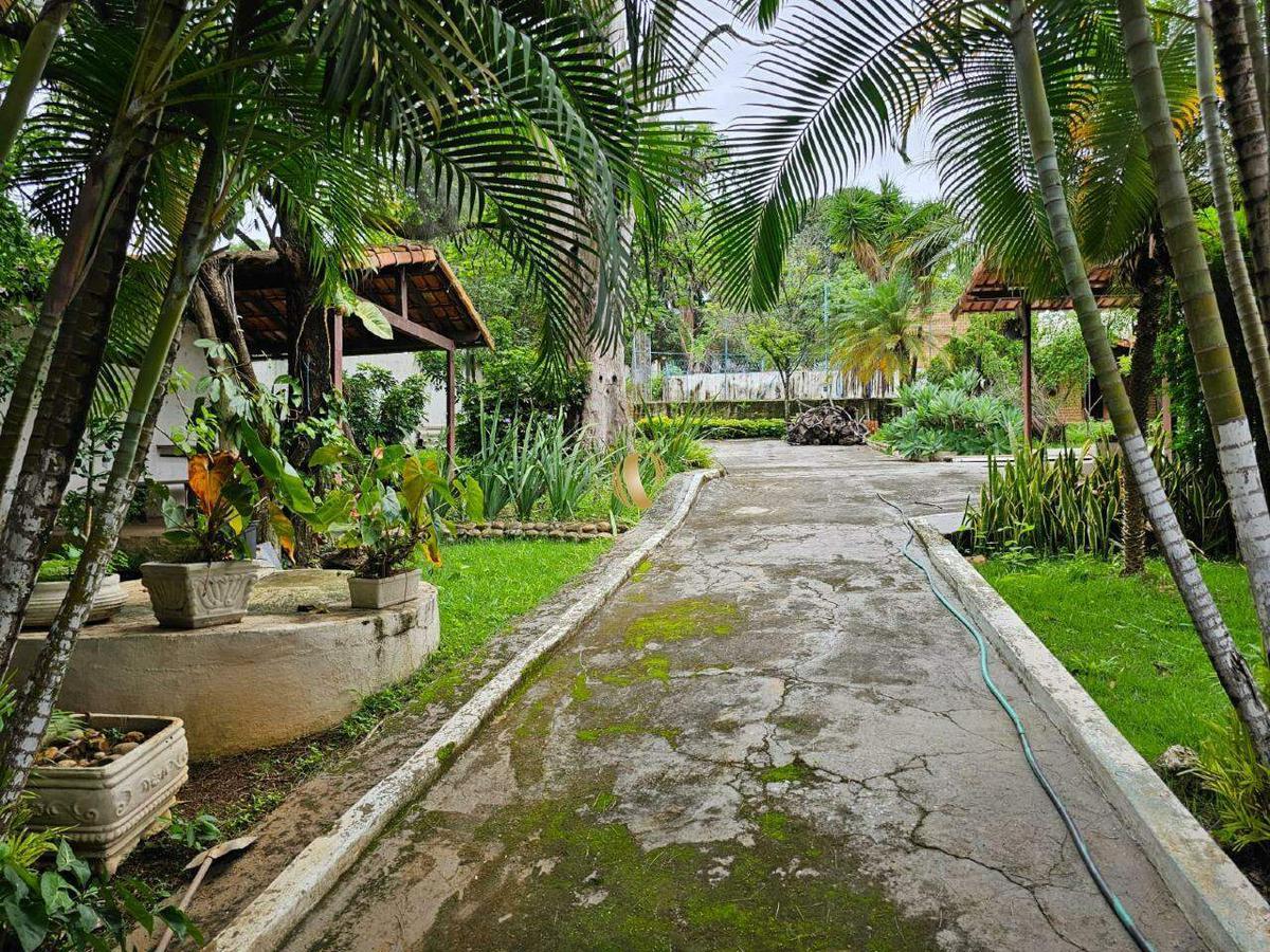 Fazenda, Centro, 4 Quartos, 6 Vagas