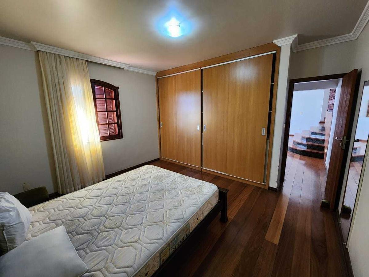 Casa, Santa Lúcia, 5 Quartos, 5 Vagas, 2 Suítes