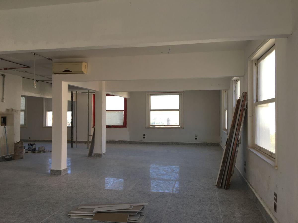 Andar, Centro, 1 Quarto, 0 Vaga