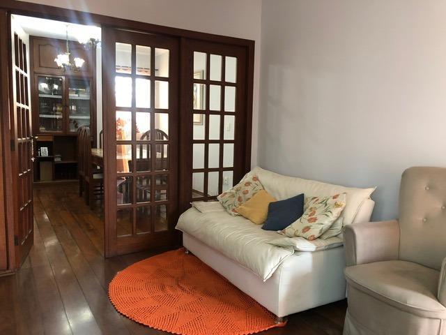 Casa, Castelo, 4 Quartos, 4 Vagas, 1 Suíte