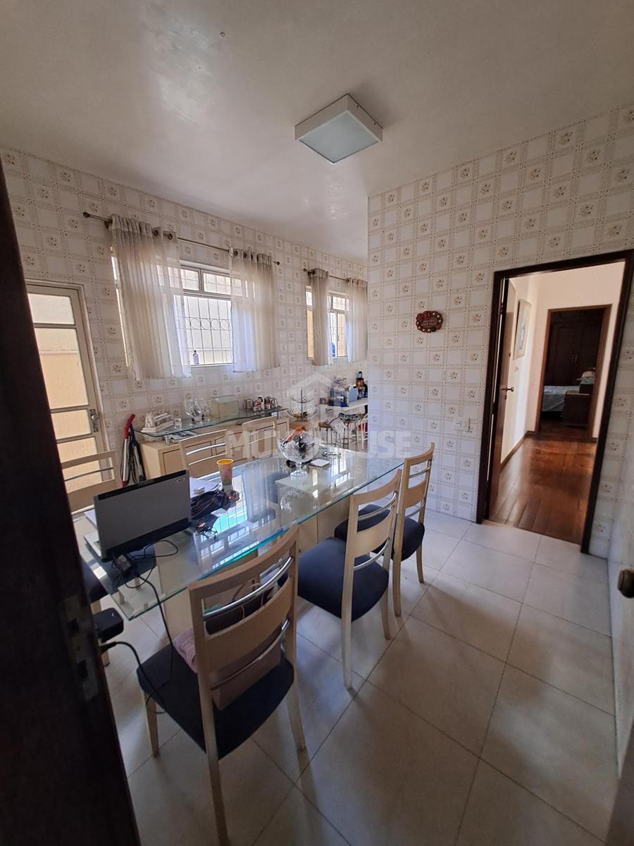 Casa, Carlos Prates, 3 Quartos, 2 Vagas, 1 Suíte