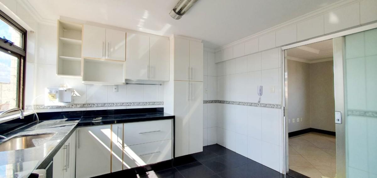 Apartamento, Prado, 3 Quartos, 3 Vagas, 1 Suíte