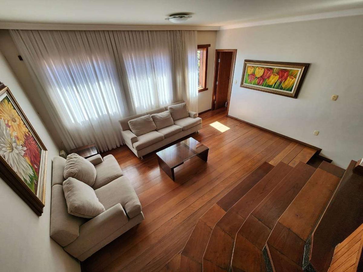 Casa, Santa Lúcia, 5 Quartos, 5 Vagas, 2 Suítes