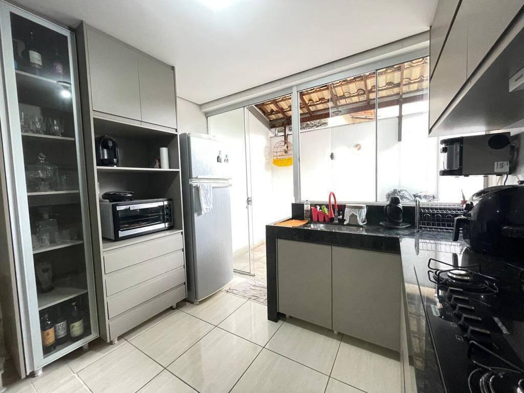 Apartamento, Primavera, 2 Quartos, 1 Vaga