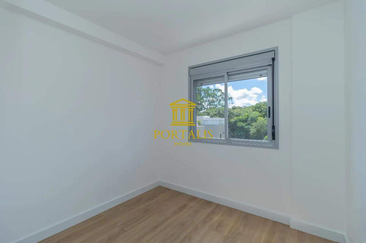 Apartamento, Sagrada Família, 3 Quartos, 2 Vagas, 1 Suíte