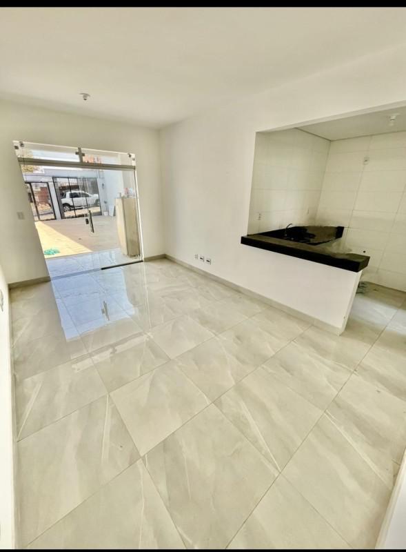 Casa, Parque Xangri-lá, 3 Quartos, 2 Vagas, 1 Suíte