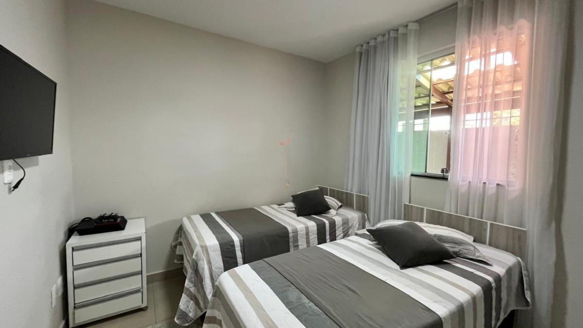 Apartamento, Barreiro, 3 Quartos, 3 Vagas, 1 Suíte