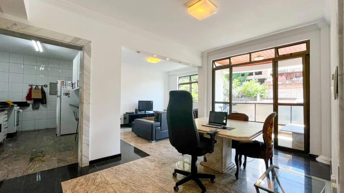 Apartamento, Luxemburgo, 4 Quartos, 3 Vagas, 1 Suíte