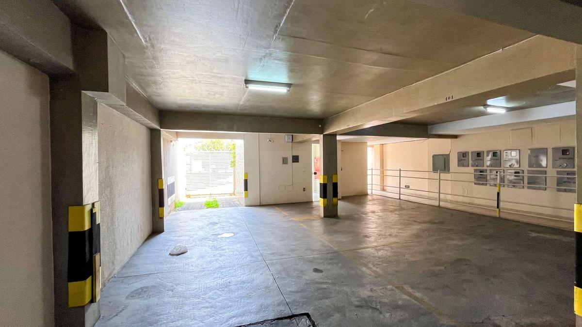 Apartamento, Sagrada Família, 3 Quartos, 2 Vagas, 1 Suíte