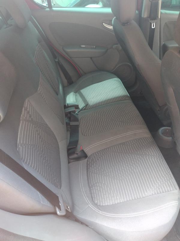 Fiat Palio Attractive 1.0 Evo Fire Flex 8v 5p