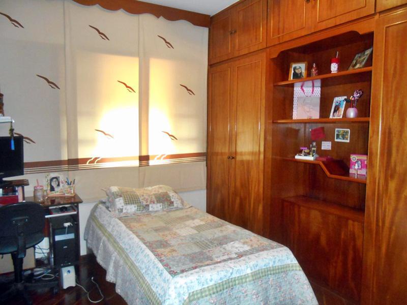 Casa, Alípio de Melo, 5 Quartos, 3 Vagas, 3 Suítes
