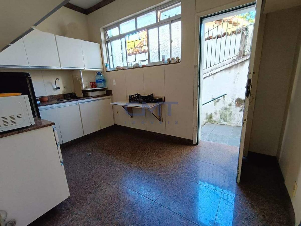 Casa, Santo Antônio, 3 Quartos, 2 Vagas, 1 Suíte