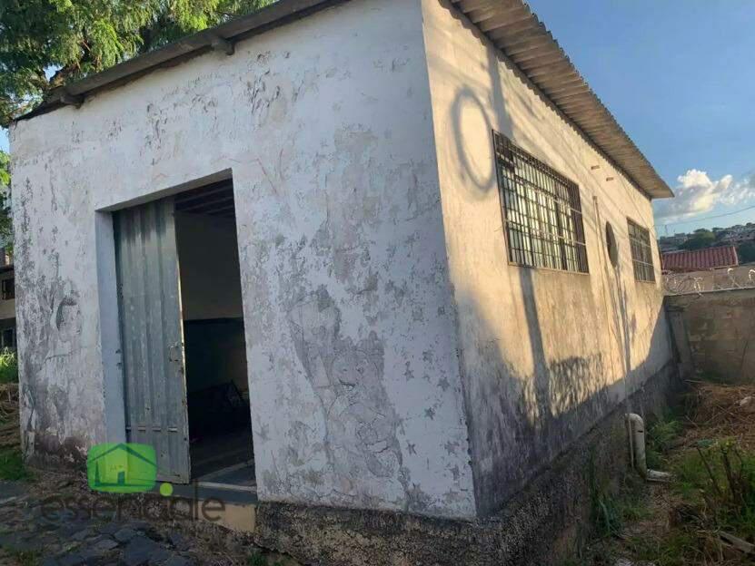 Galpão, Fonte Grande, 4 Quartos, 10 Vagas, 1 Suíte