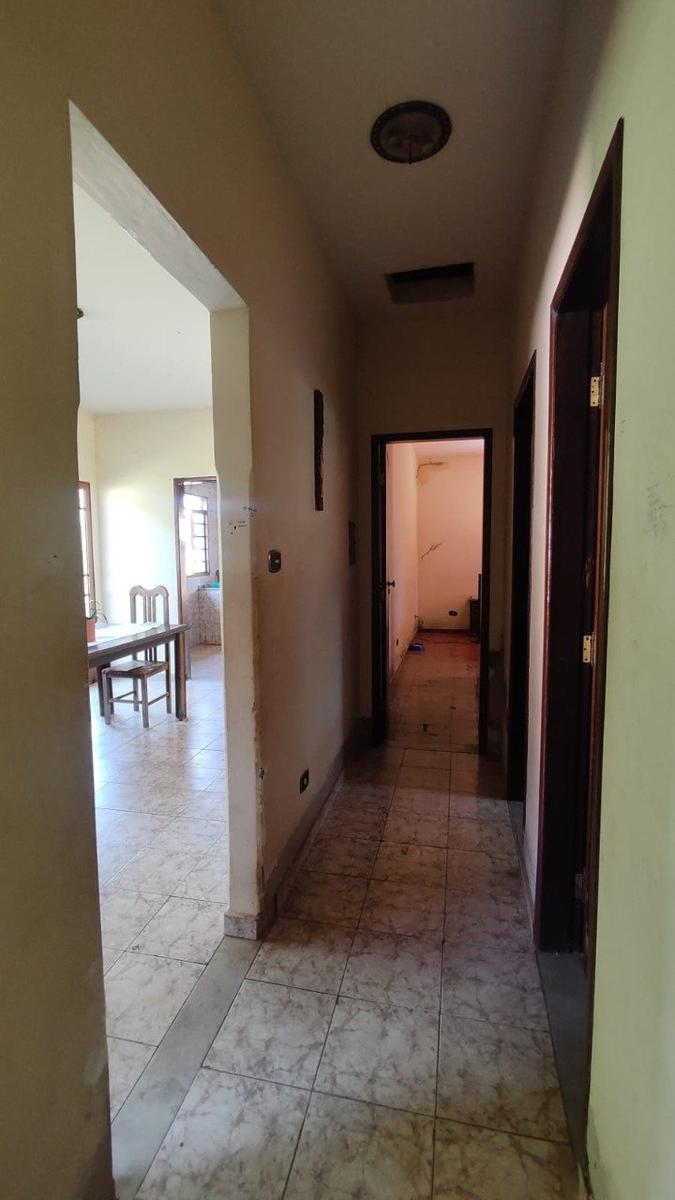 Casa, Centro, 3 Quartos, 8 Vagas, 1 Suíte