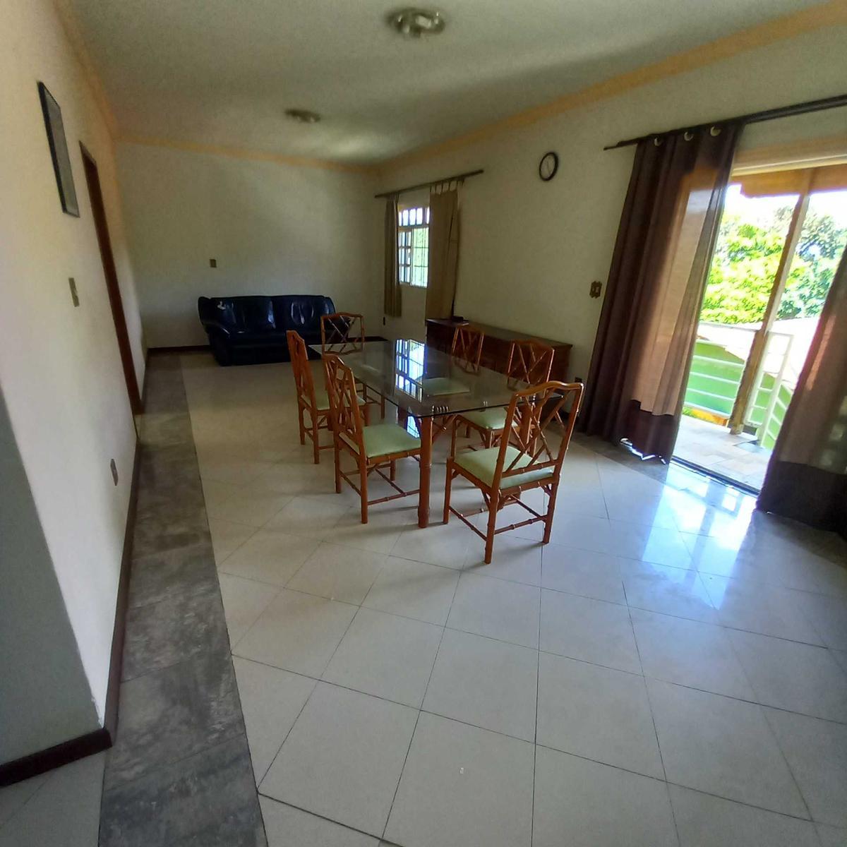 Casa, Santa Terezinha, 3 Quartos, 2 Vagas, 1 Suíte