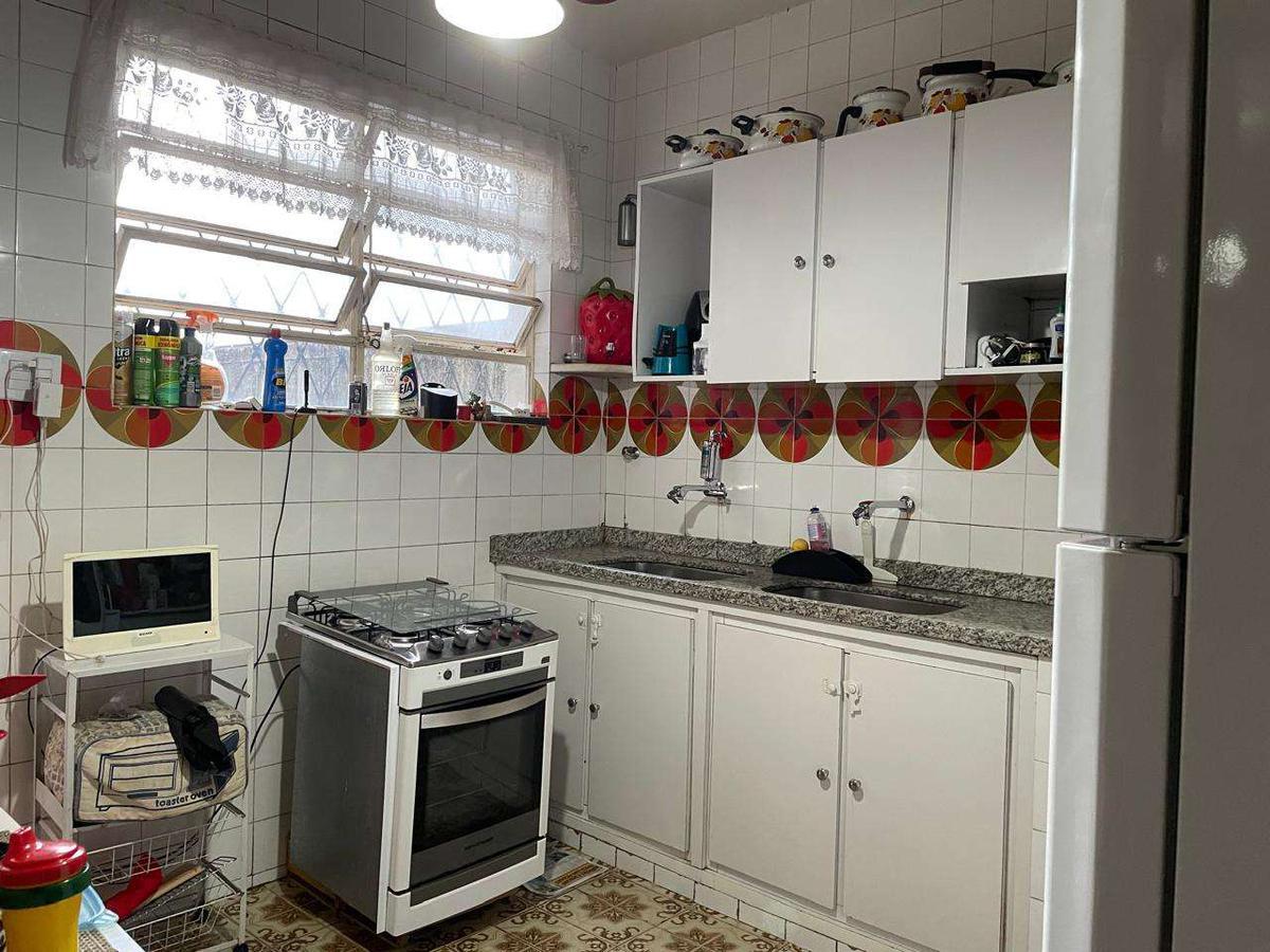 Casa, Cidade Nova, 4 Quartos, 2 Vagas, 1 Suíte