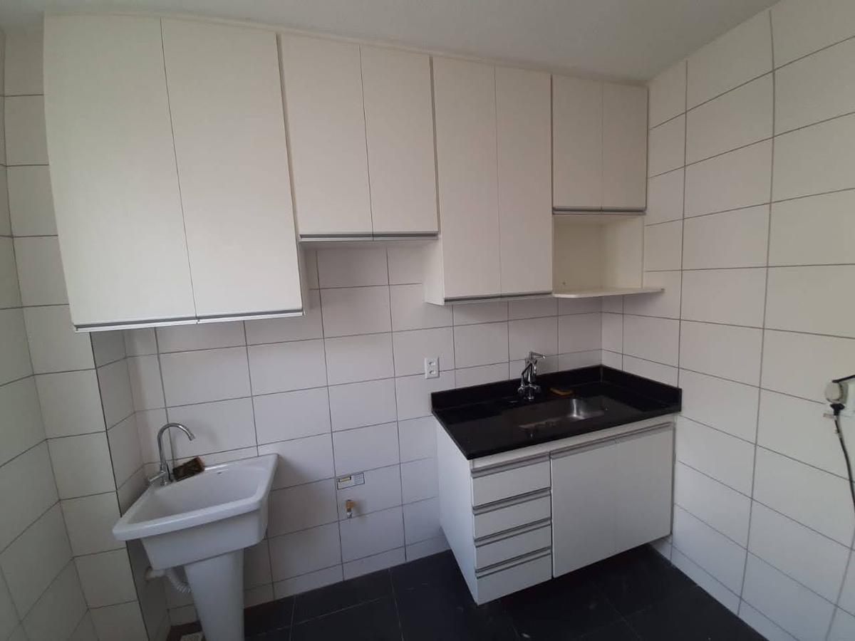 Apartamento, Cabral, 2 Quartos, 1 Vaga
