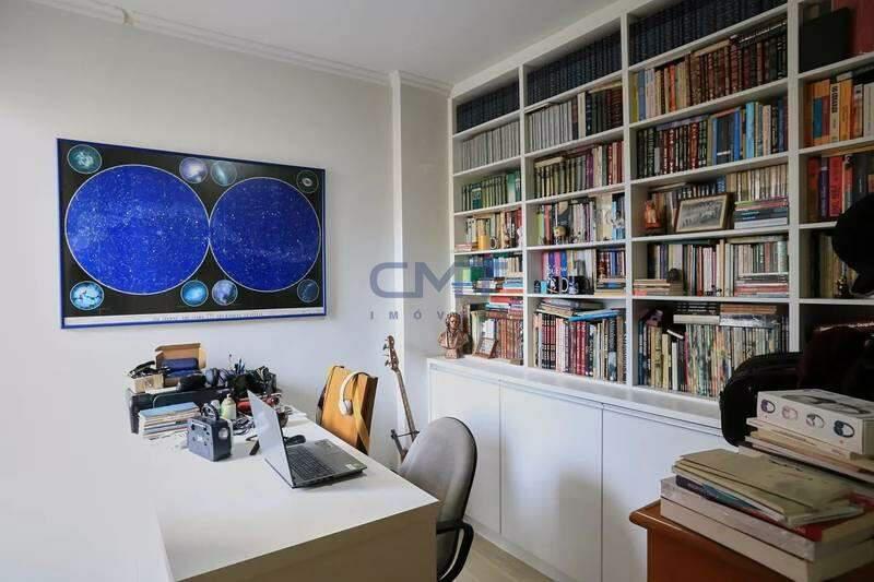 Apartamento, Sagrada Família, 3 Quartos, 1 Vaga, 1 Suíte