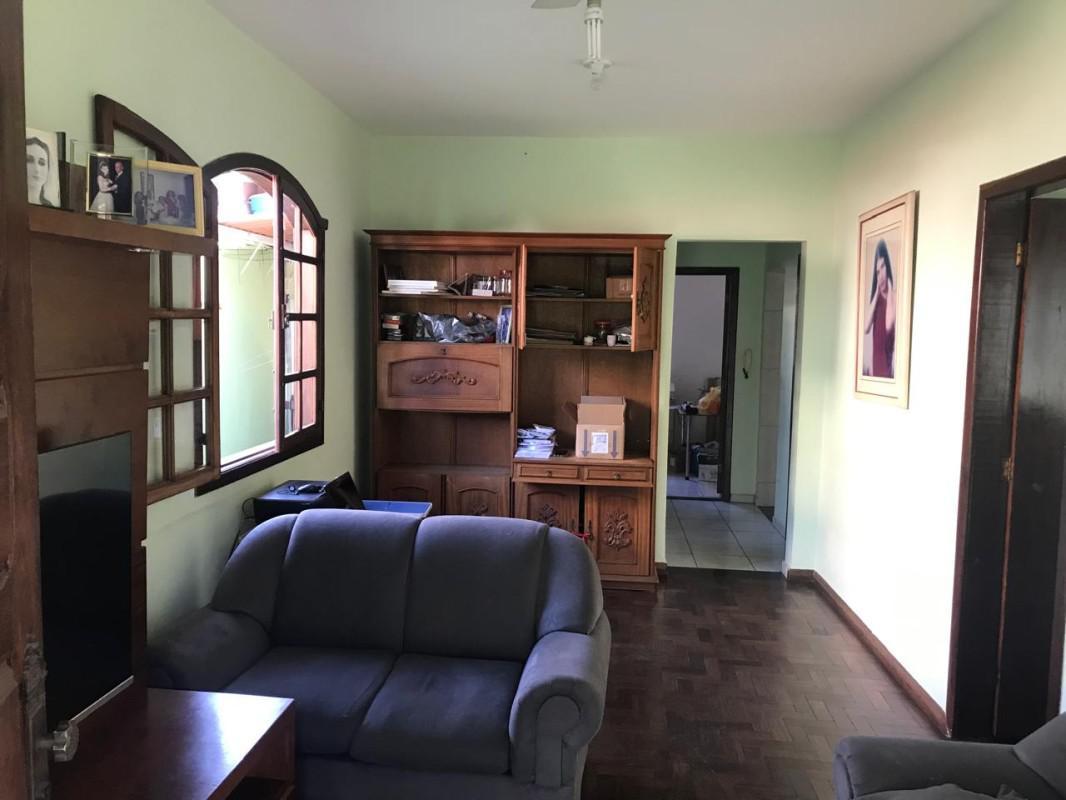 Casa, Sagrada Família, 3 Quartos, 4 Vagas, 1 Suíte