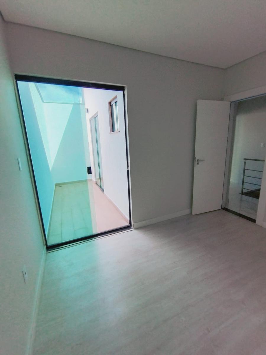 Casa, Jardim Leblon, 3 Quartos, 2 Vagas, 1 Suíte