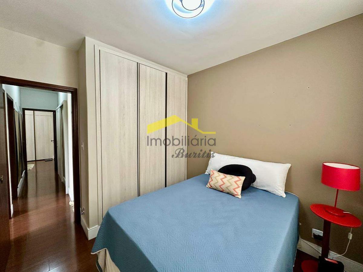 Apartamento, Vila Paris, 4 Quartos, 2 Vagas, 1 Suíte