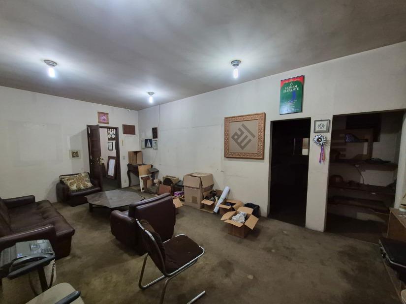 Andar, Centro, 0 Quarto, 0 Vaga