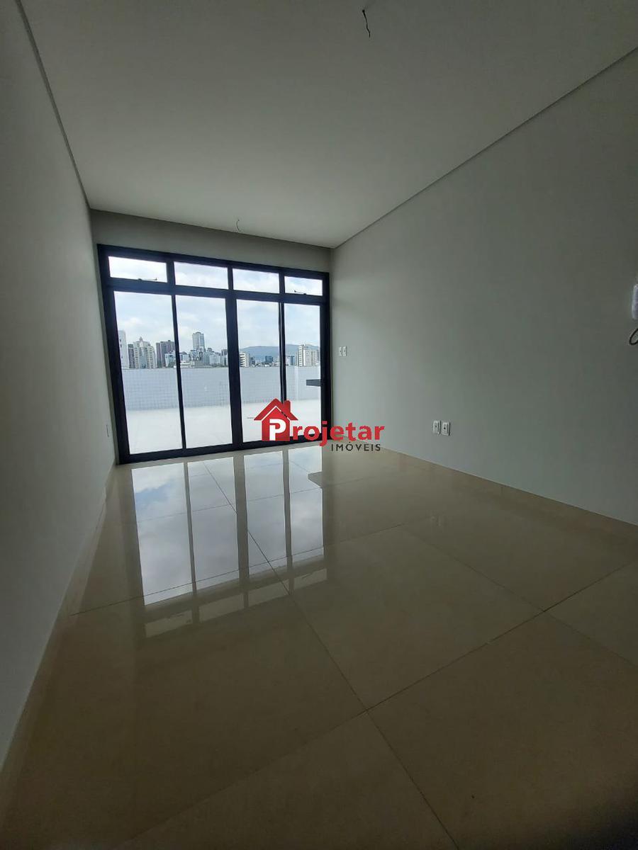 Cobertura, Prado, 4 Quartos, 4 Vagas, 1 Suíte