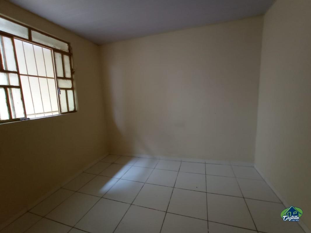 Casa, Nova Esperança, 7 Quartos, 0 Vaga