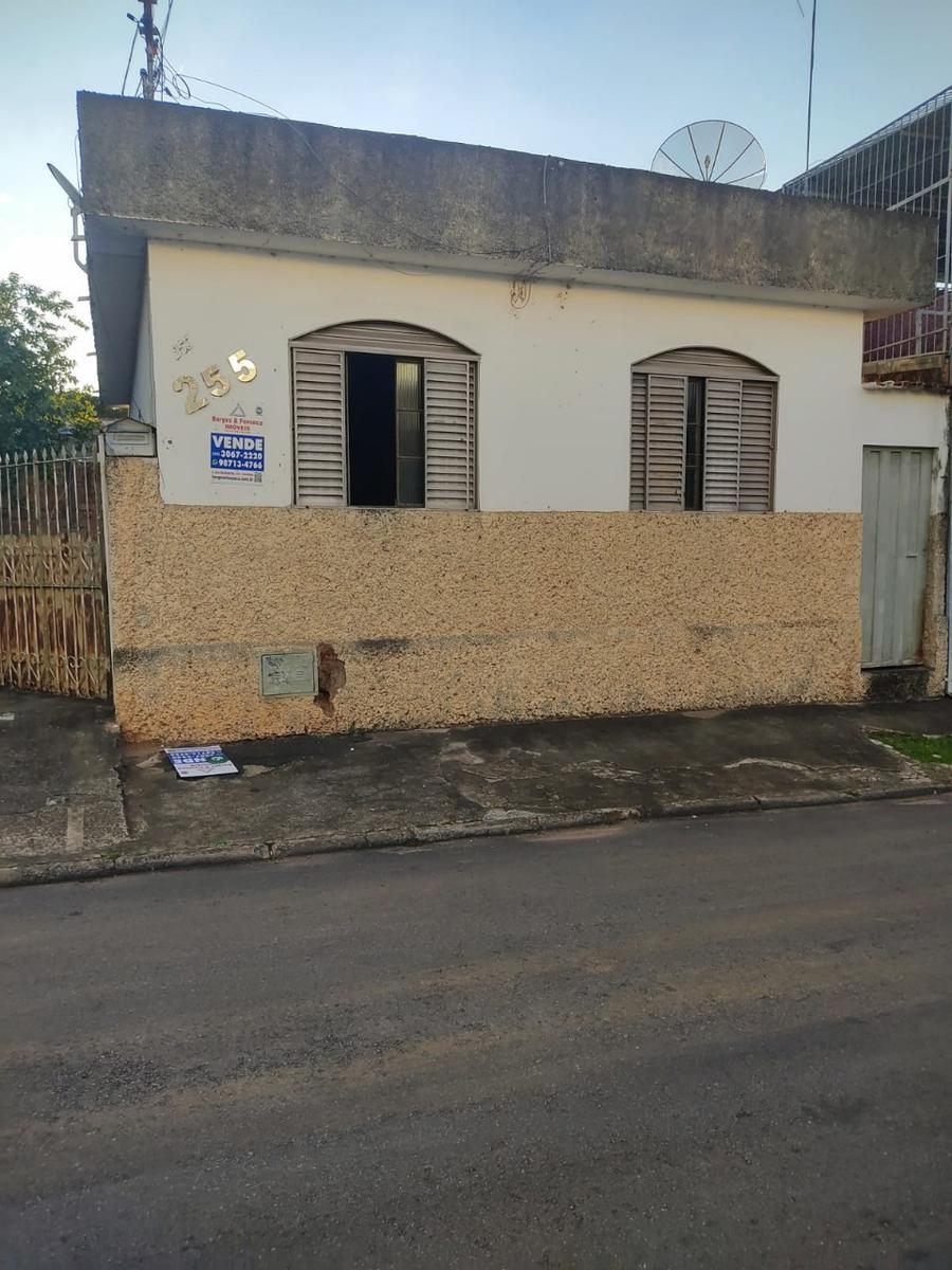 Casa, Centro, 0 Quarto, 3 Vagas