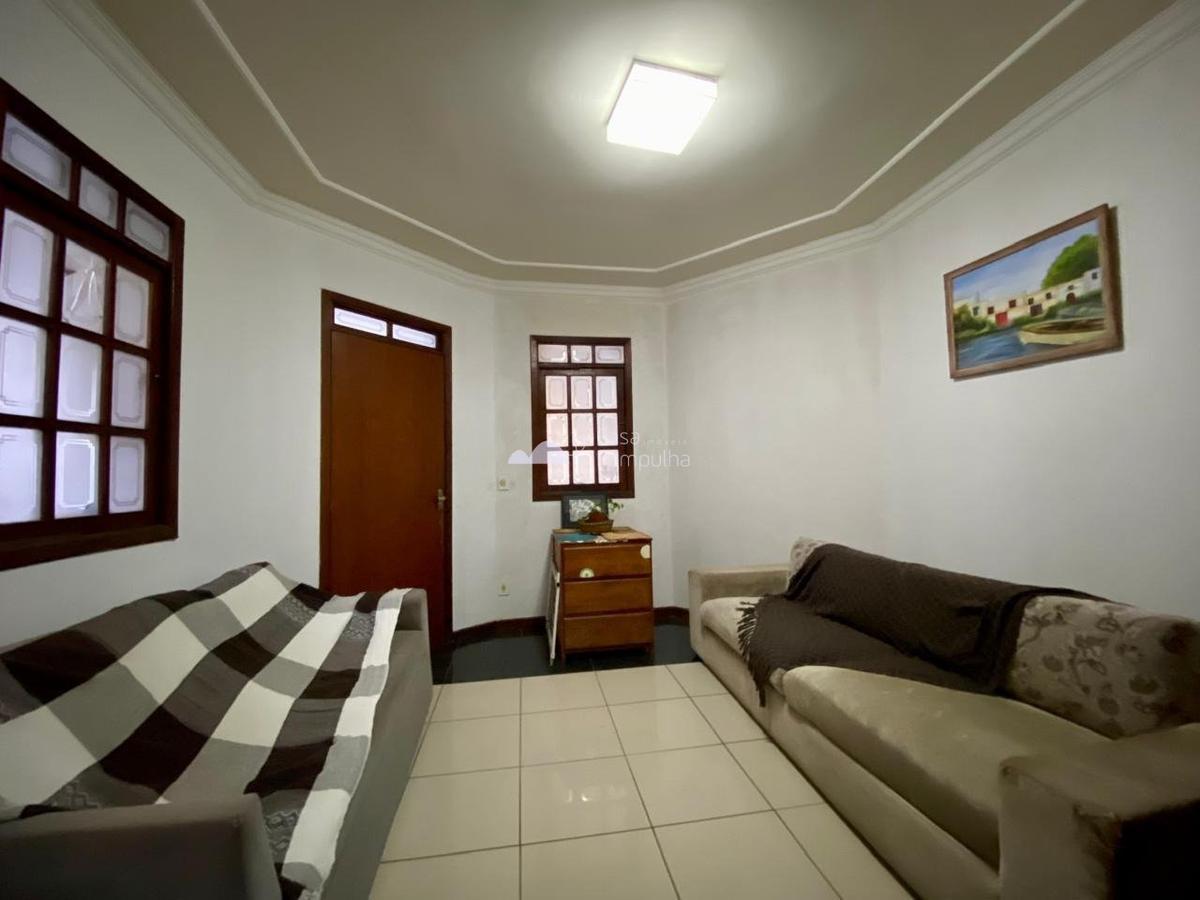 Casa, Santa Branca, 2 Quartos, 1 Vaga, 2 Suítes