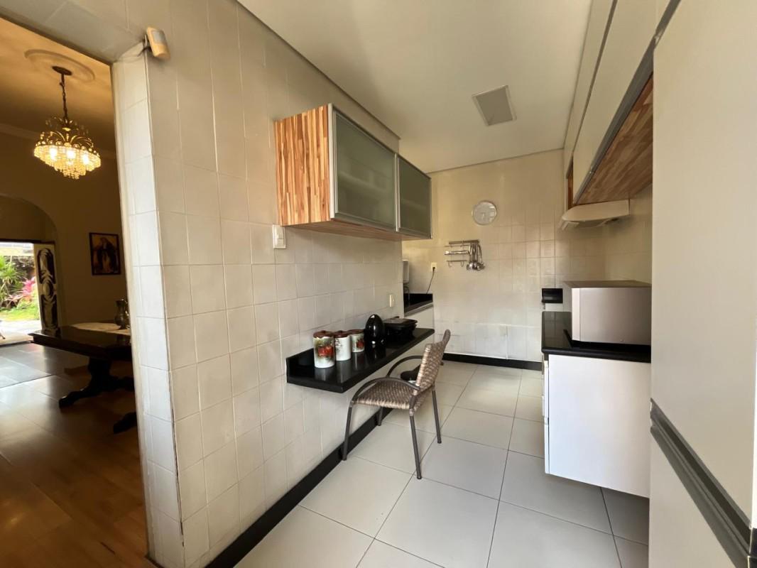 Casa, Carlos Prates, 3 Quartos, 2 Vagas