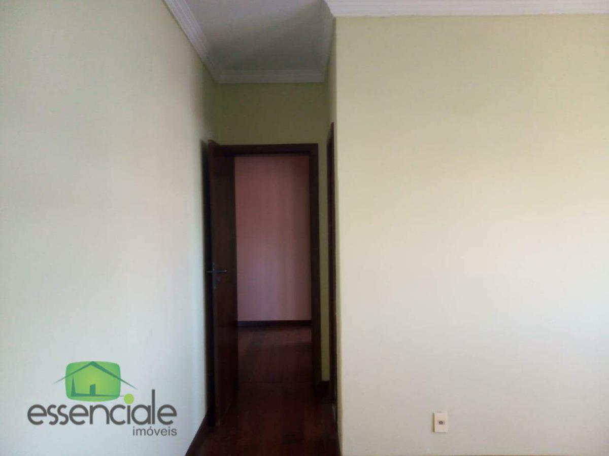 Casa, Água Branca, 4 Quartos, 3 Vagas, 1 Suíte