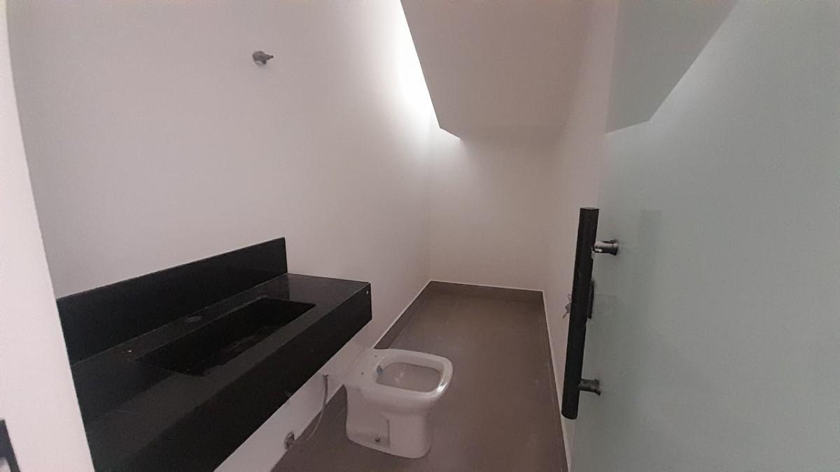 Casa, Parque Maracanã, 3 Quartos, 2 Vagas, 1 Suíte