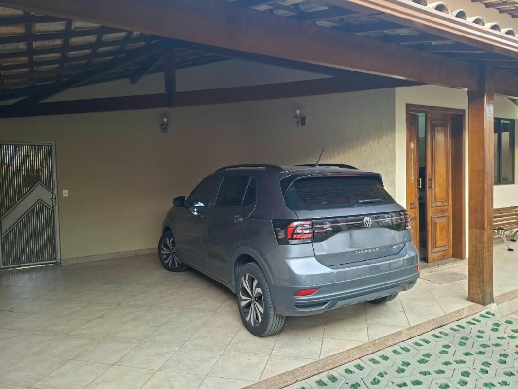 Casa, Itapoã, 4 Quartos, 2 Vagas, 1 Suíte