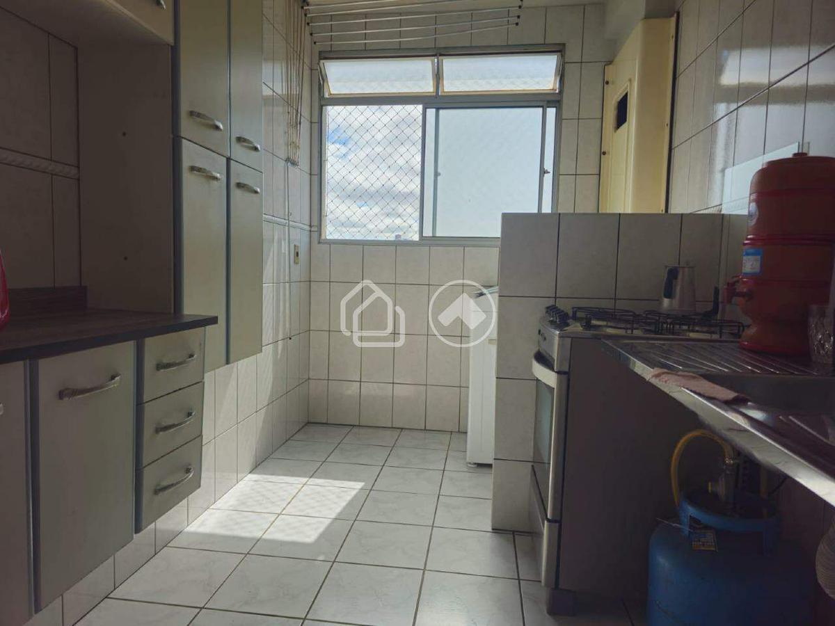 Apartamento, Palmeiras, 2 Quartos, 1 Vaga