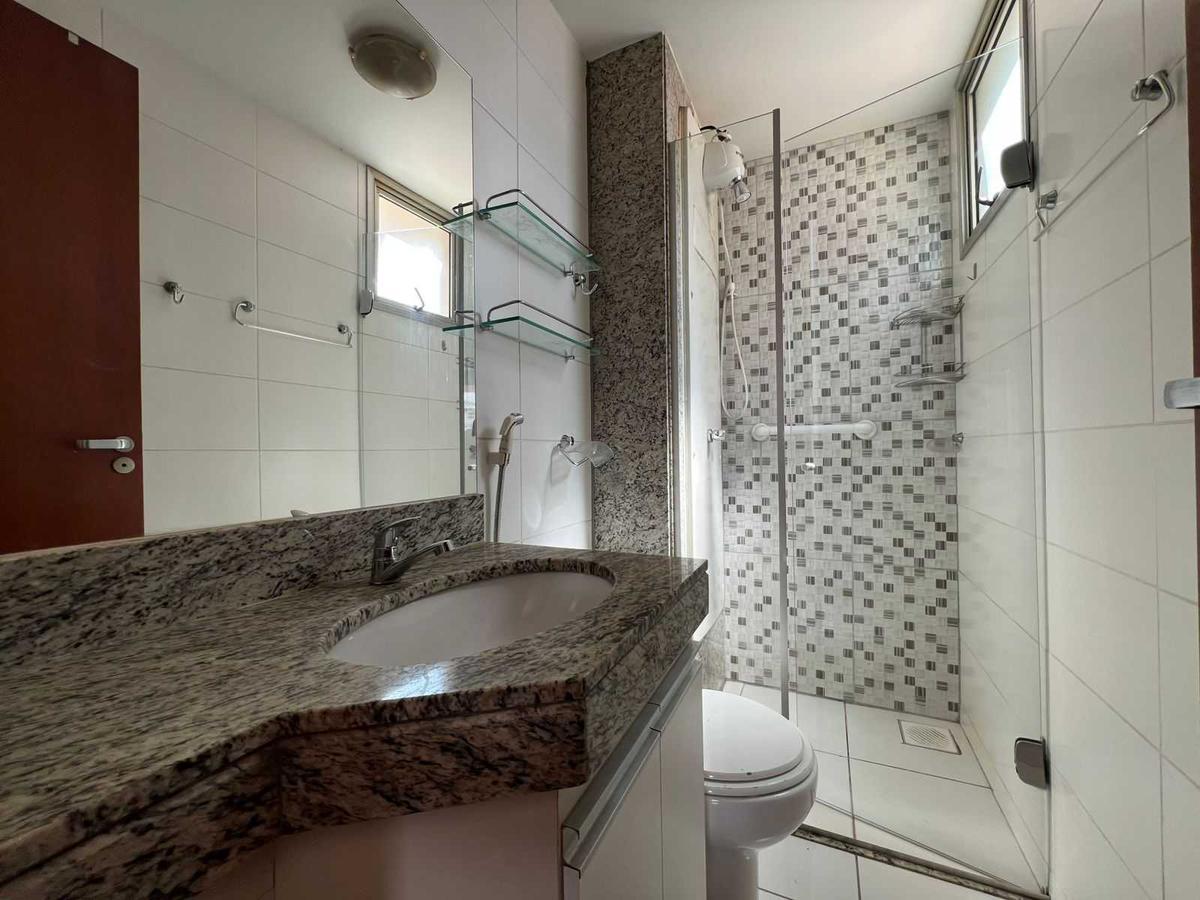 Apartamento, Floresta, 3 Quartos, 2 Vagas, 1 Suíte