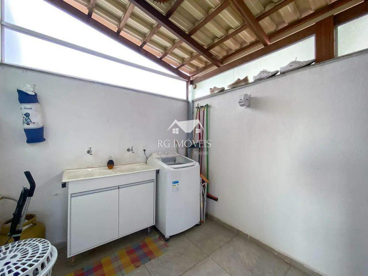 Apartamento, Miramar (barreiro), 2 Quartos, 2 Vagas, 1 Suíte